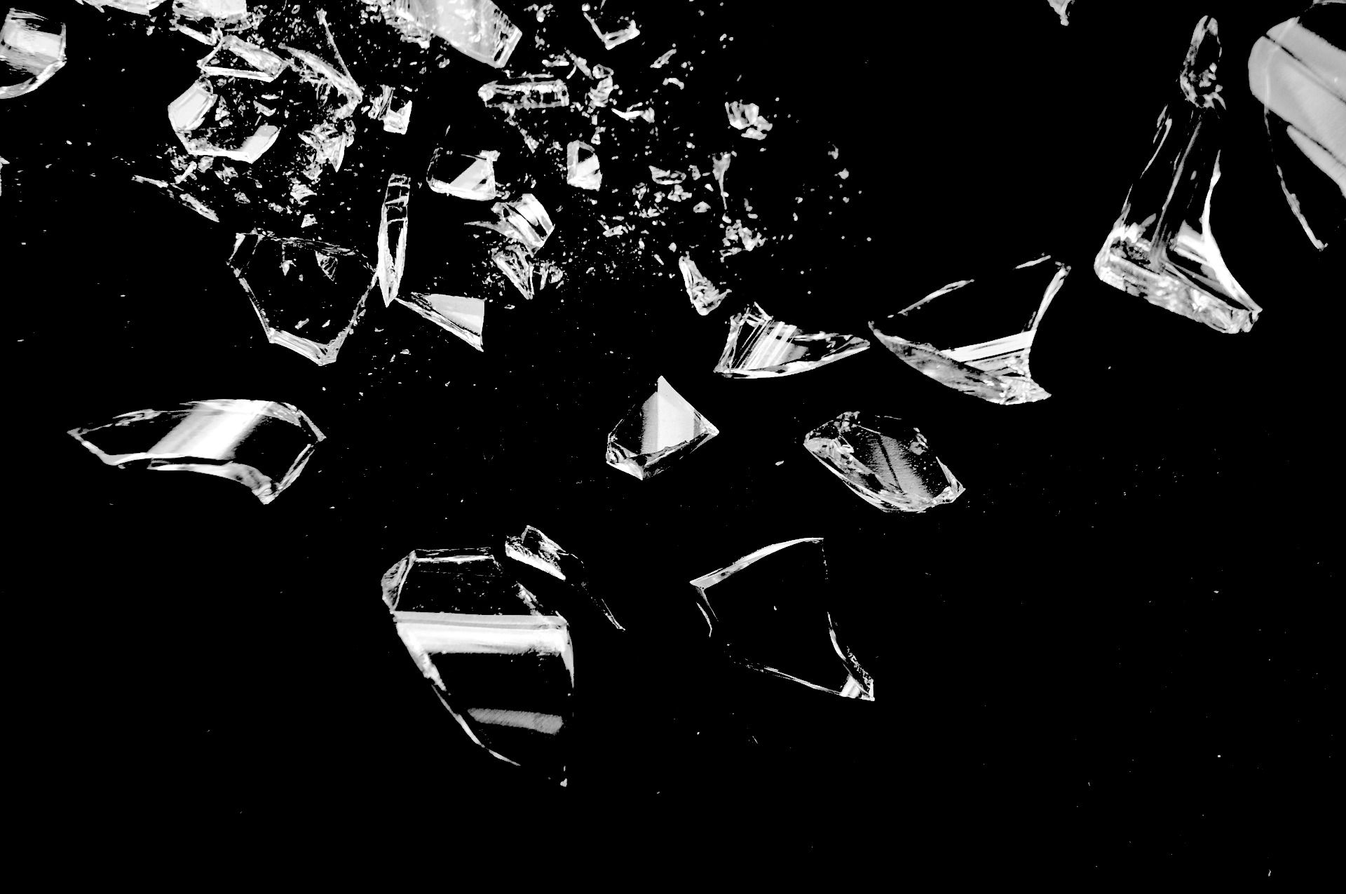 glass-1818068_1920